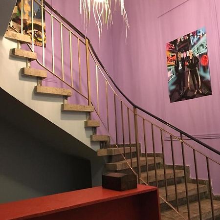 Past Or Tail Hostel Ларнака Екстериор снимка
